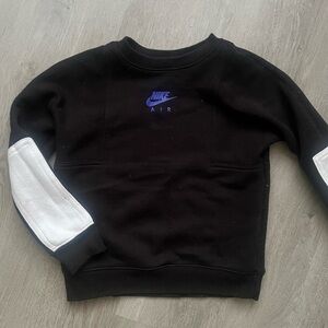 Boys Nike Sweatshirt size 6